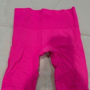Vibrant Pink Women's Leggings
